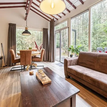 Inviting Bungalow In With Hot Tub Holiday home Epe
